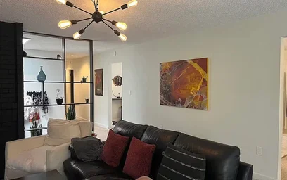 Logement entier à Dayton Avenue North, Richmond Highlands, image 5 de 10