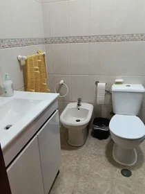 Stanza privata in Rua Infante Dom Henrique, Pinhal Novo, immagine 6 di 9