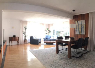 Appartement moderne et lumineux à Bergisch Gladbach
