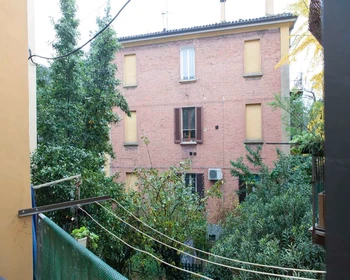 Room for rent in a shared flat in Bologna