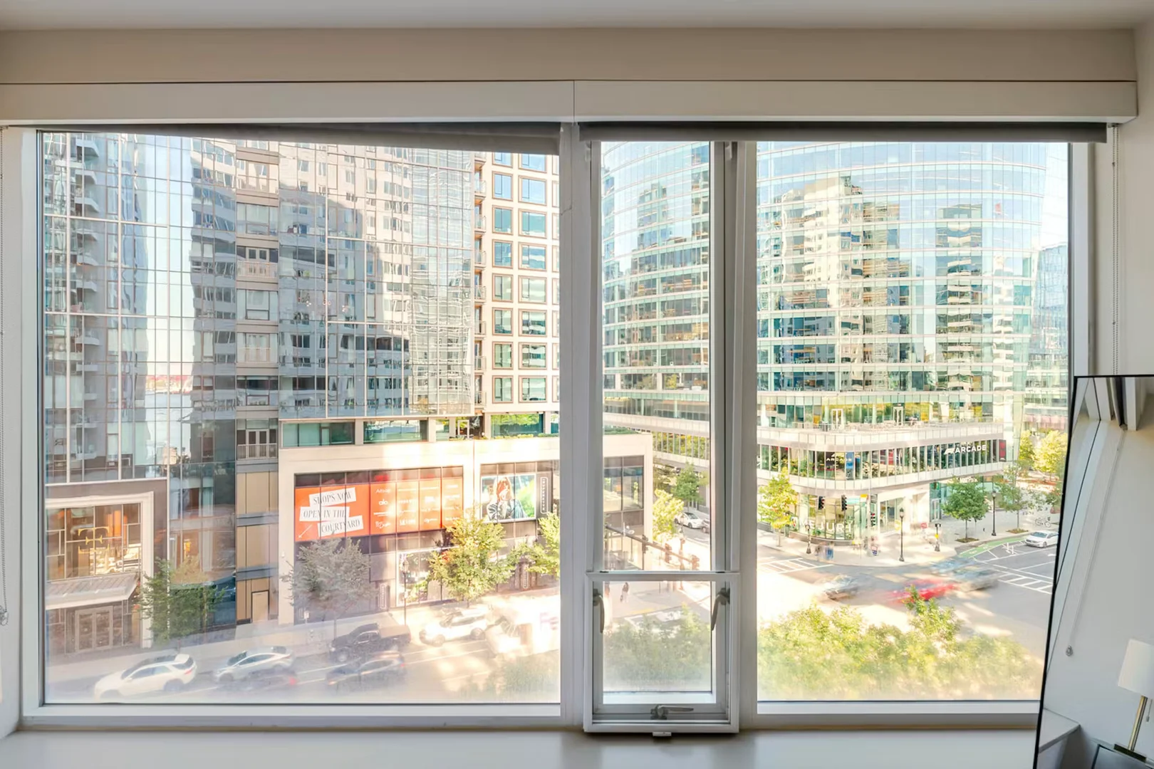 Pier 4 Boulevard, D Street / West Broadway