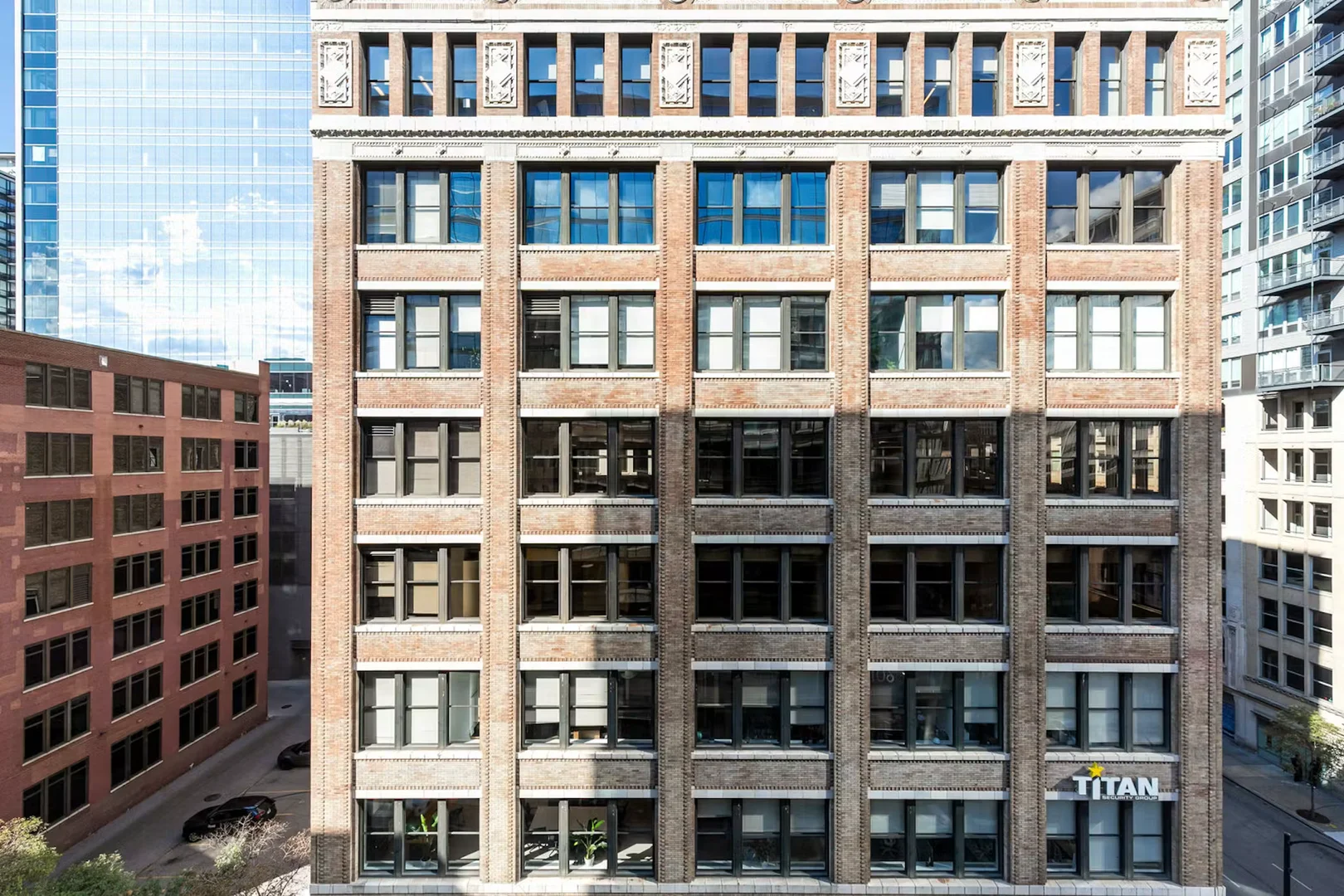 West Jackson Boulevard, West Loop