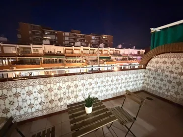 Apartamento inteiro em Calle Río Guadarrama, Santa María de Benquerencia, imagem 2 de 10