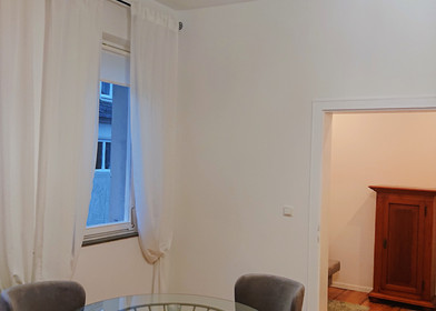 Luminoso e moderno appartamento a Erlangen