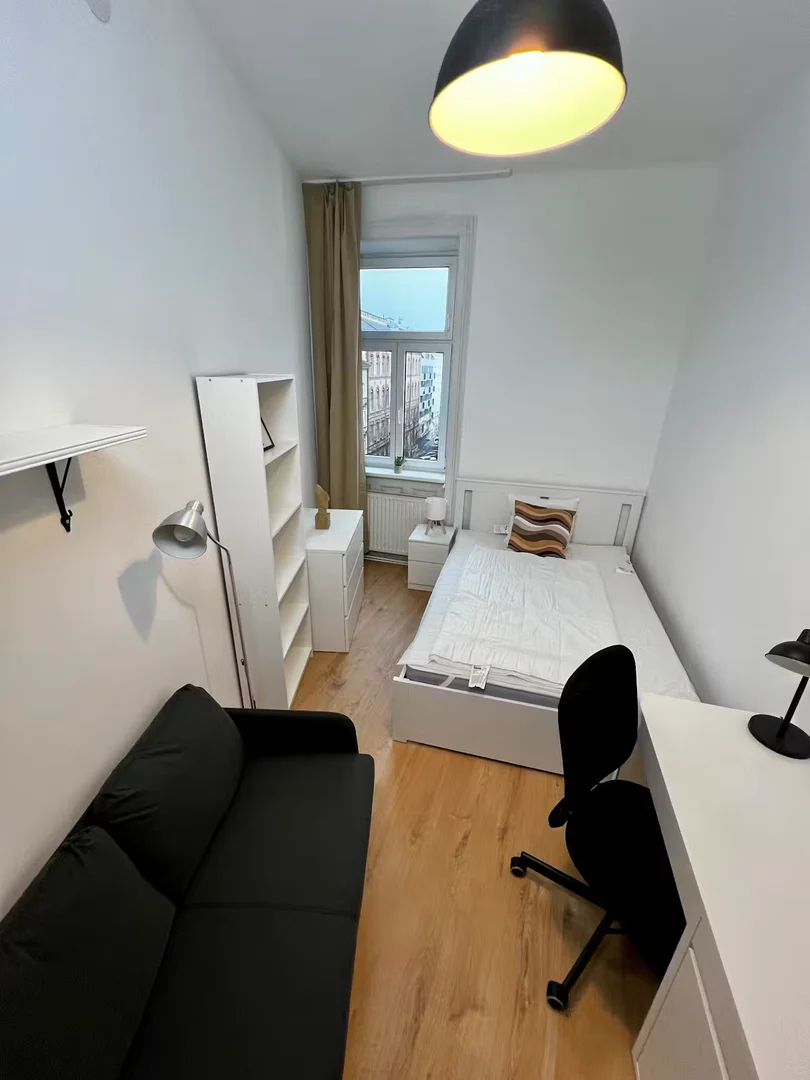 Quarto amigo do estudante em  com comodidades modernas