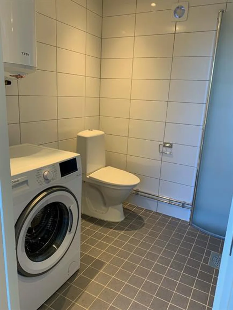 Habitación estudiantil económica con ubicación conveniente en 