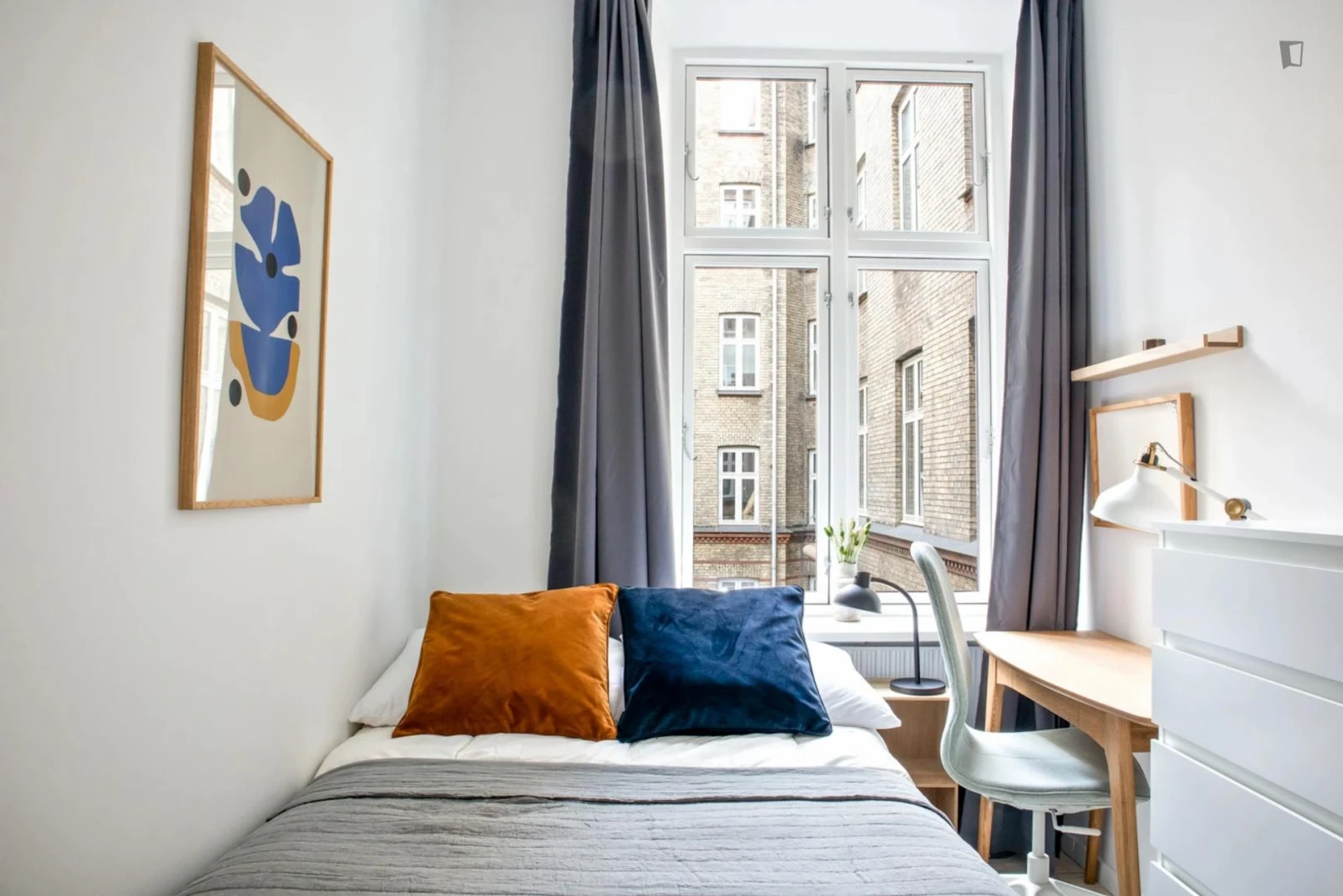 Komfortables und geräumiges Studentenzimmer in 