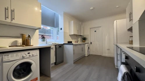 Chambre privée à West Parade Lincoln LN1 1QL, image 1 de 7