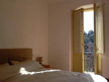 Privatzimmer in der Viale Orazio Antinori, bild 1 von 13
