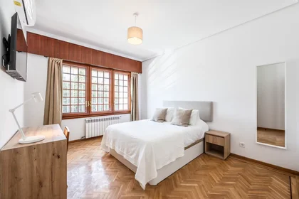 Private room at Calle Praderas, , image 1 of 10