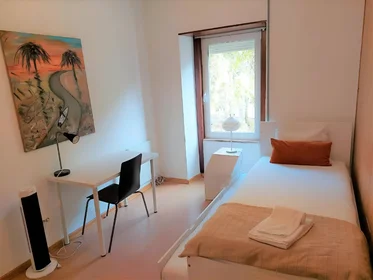 Dairenin tamamı konumu Largo Maestro Taborda, Cascais, 10 10 görüntüsü