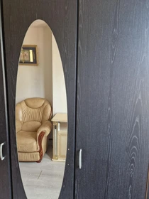 Chambre privée à Overleg, image 1 de 8