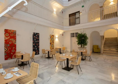 Cádiz de ucuz özel oda
