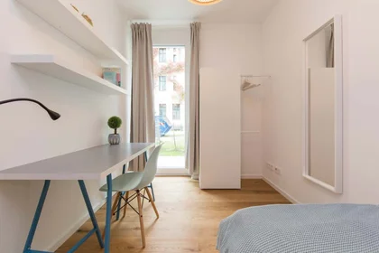 Özel oda konumu Nazarethkirchstraße 51 (Aufgang A) , 13347 Berlin, Germany, 3 20 görüntüsü