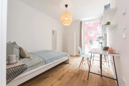 Özel oda konumu Nazarethkirchstraße 51 (Aufgang A) , 13347 Berlin, Germany, 3 20 görüntüsü