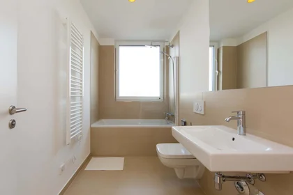 私人房间 在 Nazarethkirchstraße 51 (Aufgang A) , 13347 Berlin, Germany, 20的图像6