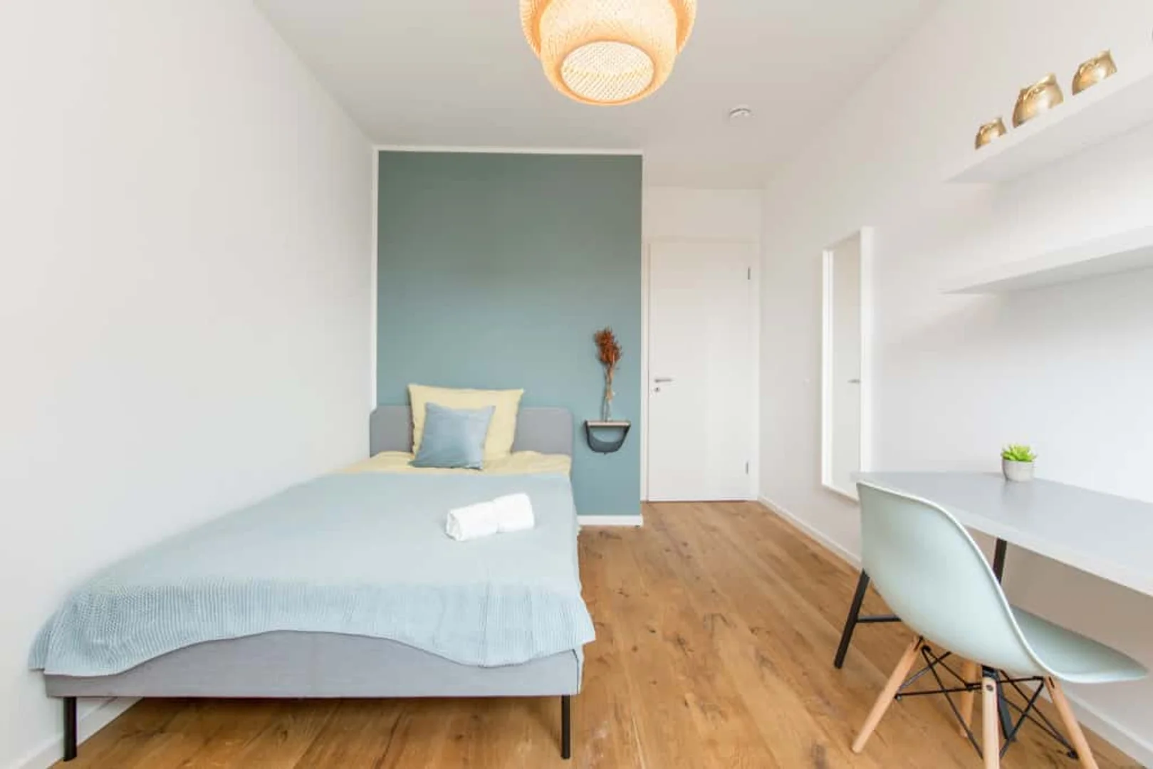 Studentenfreundliches Zimmer in mit modernen Annehmlichkeiten