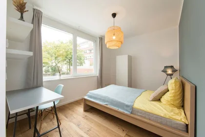 Özel oda konumu Nazarethkirchstraße 51 (Aufgang A) , 13347 Berlin, Germany, 3 20 görüntüsü