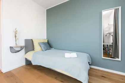 Özel oda konumu Nazarethkirchstraße 51 (Aufgang A) , 13347 Berlin, Germany, 2 20 görüntüsü