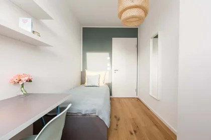 Özel oda konumu Nazarethkirchstraße 51 (Aufgang A) , 13347 Berlin, Germany, 2 20 görüntüsü
