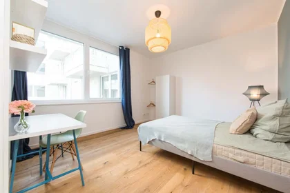 Özel oda konumu Nazarethkirchstraße 51 (Aufgang B) , 13347 Berlin, Germany, 2 21 görüntüsü