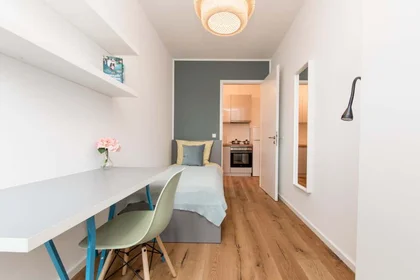 Özel oda konumu Nazarethkirchstraße 51 (Aufgang B) , 13347 Berlin, Germany, 4 21 görüntüsü