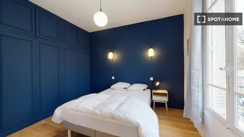 Chambre privée à Avenue de la République, image 1 de 5