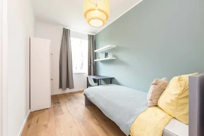 Quarto privado em Nazarethkirchstraße 51 (Aufgang D) , 13347 Berlin, Germany, imagem 1 de 10