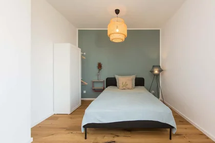 Privatzimmer in der Nazarethkirchstraße 51 (Aufgang D) , 13347 Berlin, Germany, bild 3 von 21