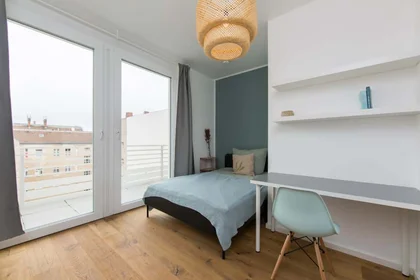 Privatzimmer in der Nazarethkirchstraße 51 (Aufgang D) , 13347 Berlin, Germany, bild 2 von 21