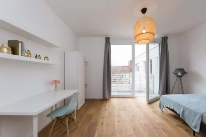 Privatzimmer in der Nazarethkirchstraße 51 (Aufgang D) , 13347 Berlin, Germany, bild 3 von 21
