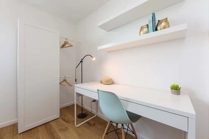 Privatzimmer in der Nazarethkirchstraße 51 (Aufgang D) , 13347 Berlin, Germany, bild 2 von 21