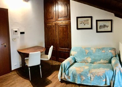 Mieszkanie z 2 sypialniami w Werona