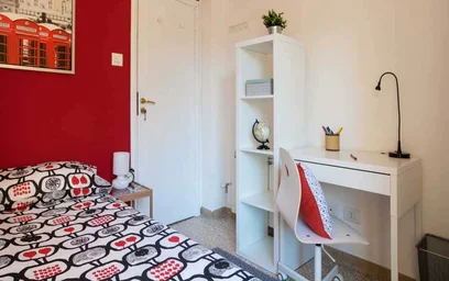 Quarto privado em Via Guglielmo Oberdan, 37, 40126 Bologna BO, Italy, imagem 2 de 12
