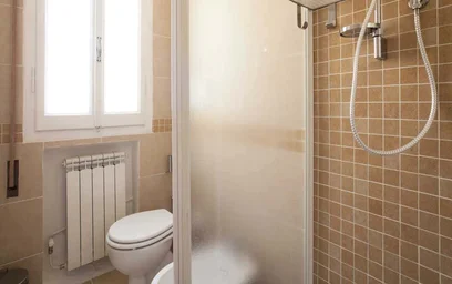 Quarto privado em Via Guglielmo Oberdan, 37, 40126 Bologna BO, Italy, imagem 11 de 12