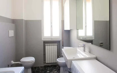 Quarto privado em Via Guglielmo Oberdan, 37, 40126 Bologna BO, Italy, imagem 10 de 12
