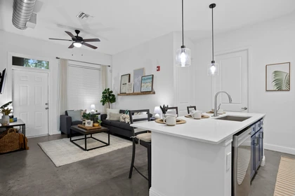 Entire apartment in residence at 13702 42nd St, Tampa, FL 33613, United States, image 11 of 49