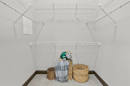 Entire apartment in residence at 13702 42nd St, Tampa, FL 33613, United States, image 23 of 49