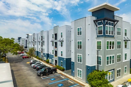 Entire apartment in residence at 13702 42nd St, Tampa, FL 33613, United States, image 32 of 49