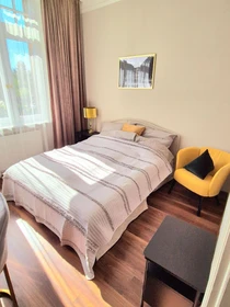 Stanza privata in Schiersteiner Straße, immagine 13 di 35