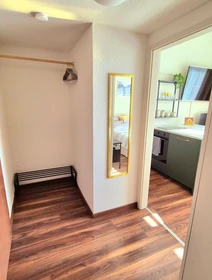 Stanza privata in Schiersteiner Straße, immagine 34 di 35