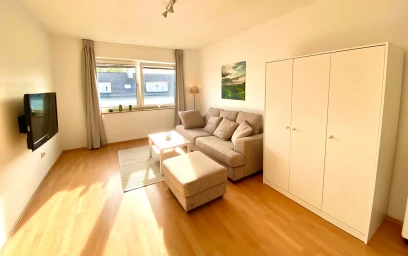Studio in der Querstraße, bild 1 von 15