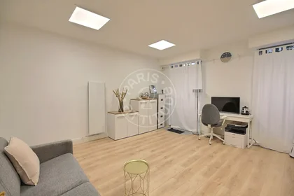 Apartamento inteiro em Rue Béranger, imagem 3 de 19
