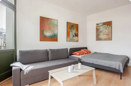 Apartamento inteiro em Gottschedstraße, Mitte, imagem 2 de 10