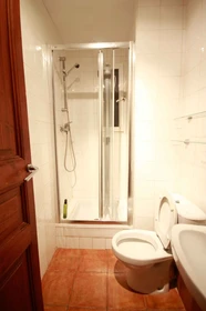 Privatzimmer in der Carrer Gran de Gràcia, 100, bild 16 von 24