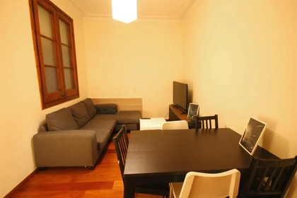 Privatzimmer in der Carrer Gran de Gràcia, 100, bild 19 von 24