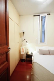 Privatzimmer in der Carrer Gran de Gràcia, 100, bild 4 von 24