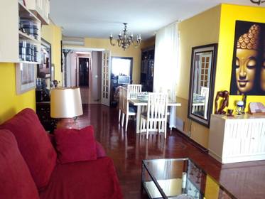 Luminosa stanza condivisa in affitto a Malaga