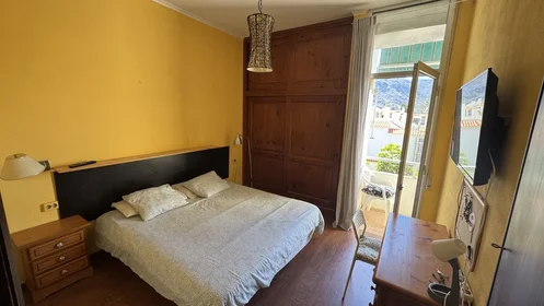 Habitación privada en Calle Oceano Artico 4, imagen 1 de 7