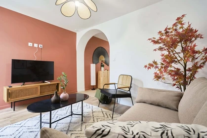 Özel oda konumu 34 Rue Gaston Moutardier, 80000 Amiens, France, 12 23 görüntüsü